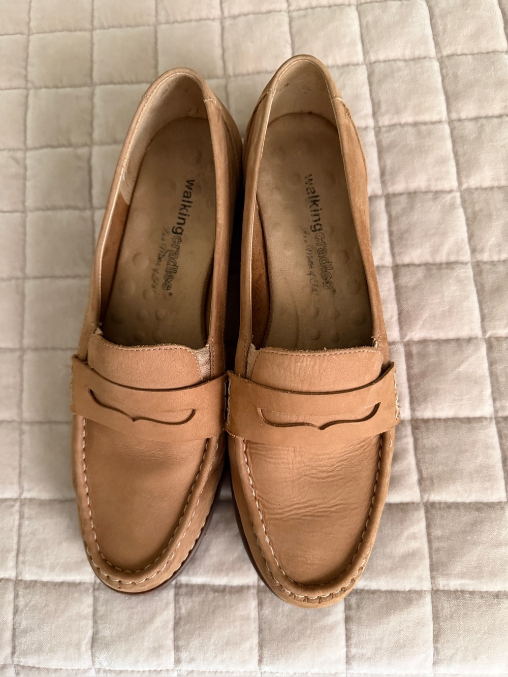 Walking Cradles Women’s Light Tan Leather Penny Loafers